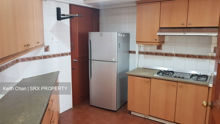Melville Park (D18), Condominium #200230552